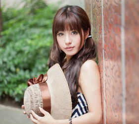 日日影视下载二维码